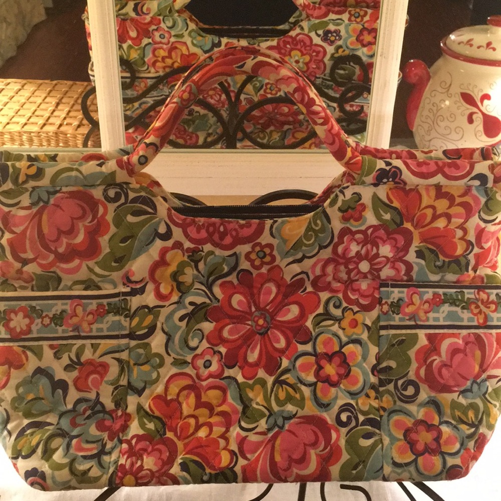 Vera Bradley Hope Garden pattern